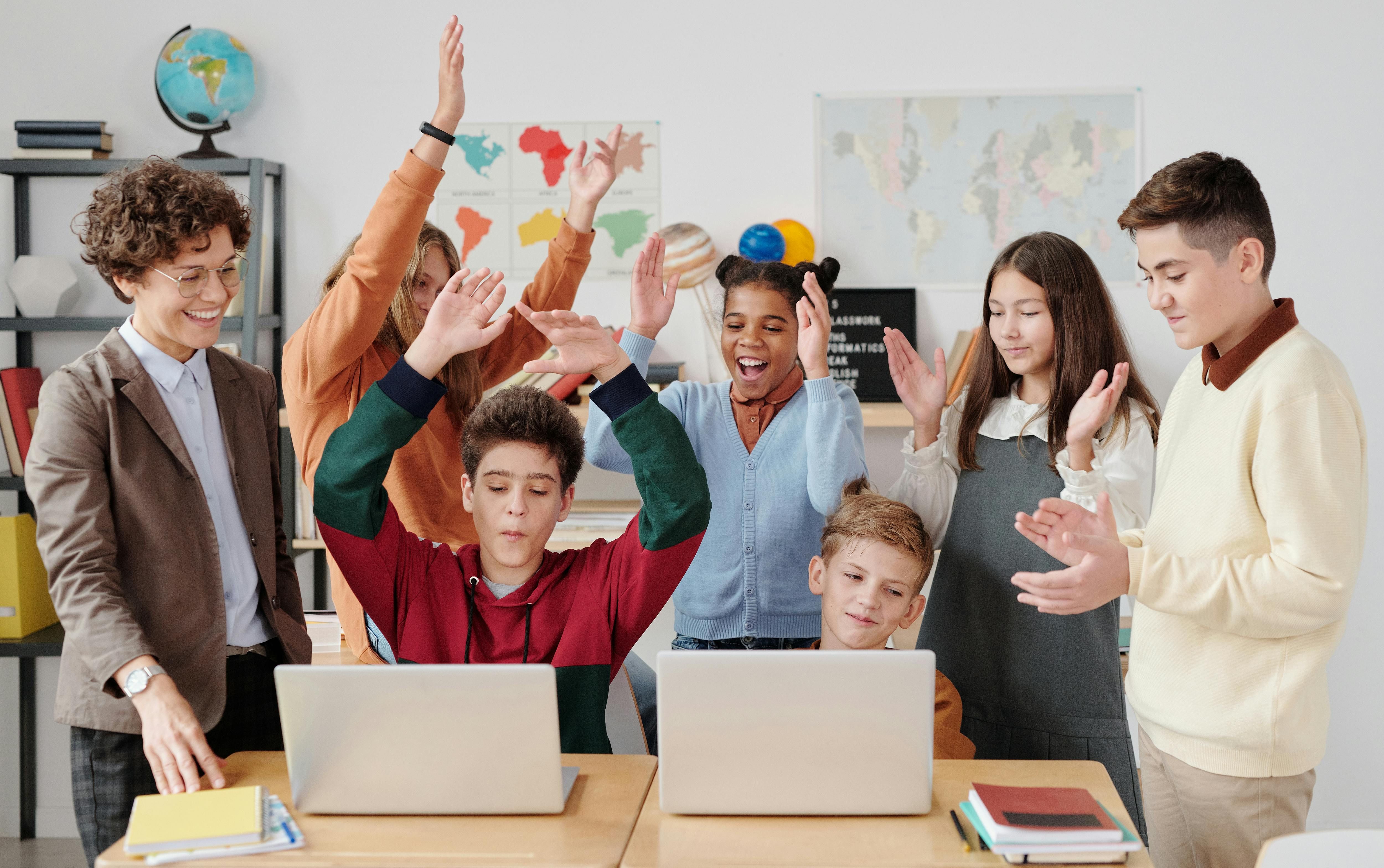 2. Ihre Schüler:innen nutzen das Praktikumsportal, um passende Praktika zu finden.